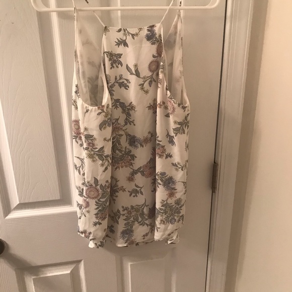 Loft floral top - Picture 3 of 3